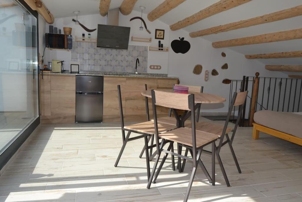 Marina Vila House Masnou Kültér fotó