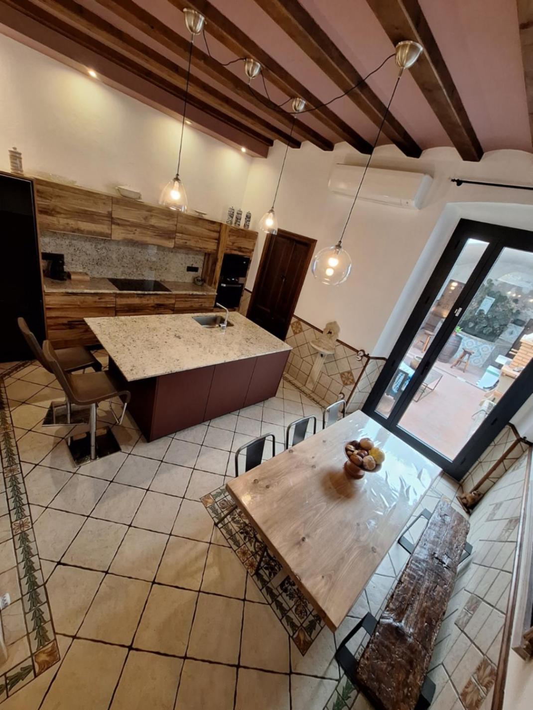Marina Vila House Masnou Kültér fotó